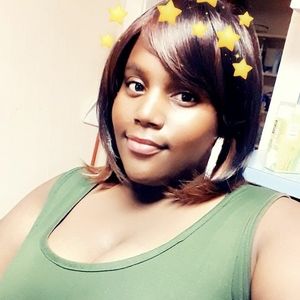 Meet your Posher, Lexi